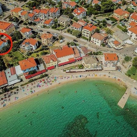Sunny Grandma'S Garden Apartment Baška Zewnętrze zdjęcie
