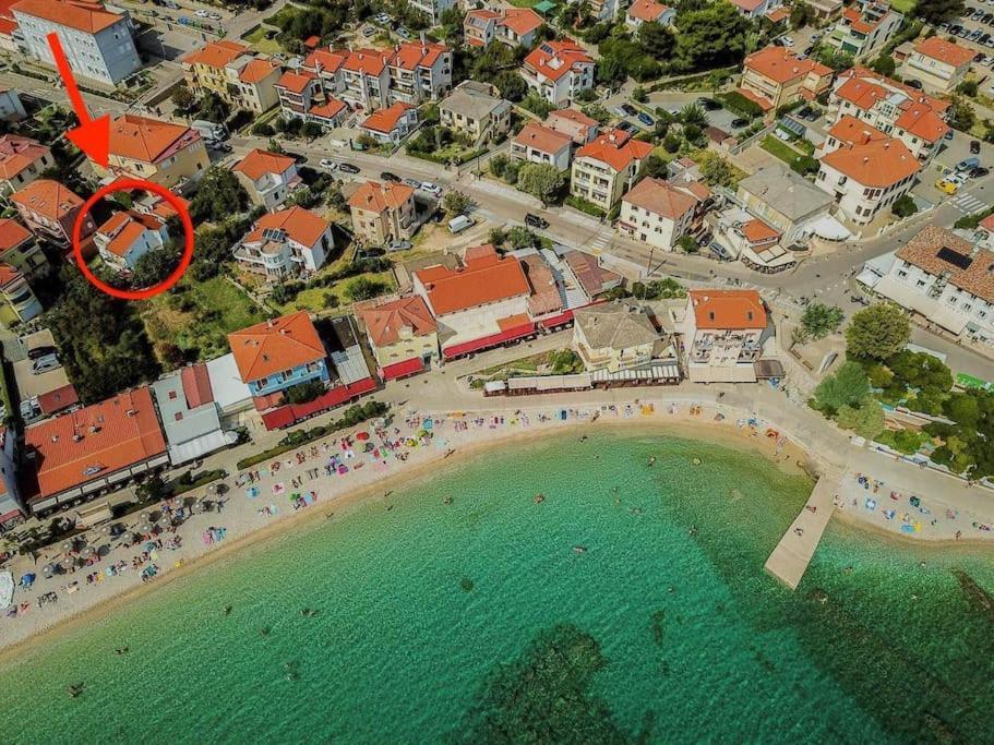 Sunny Grandma'S Garden Apartment Baška Zewnętrze zdjęcie